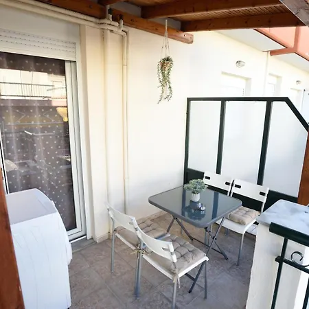 2downtown.dandelion Apartment